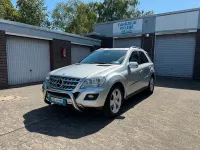 Gebraucht Mercedes ML320 Sport 224 PS (164 kW) 2009 Silber SUV