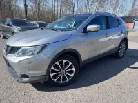 Gebraucht Nissan Qashqai Tekna 131 PS (96 kW) 2014 Silber SUV