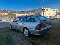 Gebraucht Mercedes C280 195 PS (143 kW) 1998 Silber Kombi