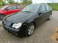 Gebraucht Mercedes 220 150 PS (110 kW) 2005 Schwarz Limousine
