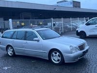 Gebraucht Mercedes E270 Avantgarde 170 PS (125 kW) 2000 Silber Kombi