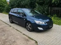Gebraucht Opel Astra 125 PS (91 kW) 2011 Blau Kombi