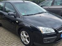 Gebraucht Ford Focus Ghia 145 PS (106 kW) 2005 Schwarz Limousine