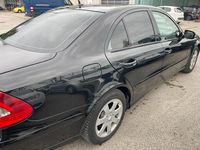 Gebraucht Mercedes E200 184 PS (135 kW) 2007 Schwarz Limousine