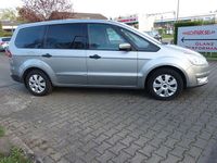 Gebraucht Ford Galaxy Ambiente 131 PS (96 kW) 2007 Silber Van / Kleinbus