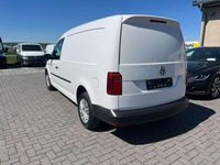 Używany VW Caddy Maxi R 102 KM (75 kW) 2020 Biały Minivan