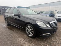 Gebraucht Mercedes E220 170 PS (125 kW) 2011 Schwarz Kombi
