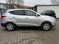 Gebraucht Hyundai ix35 Premium 184 PS (135 kW) 2012 Sleek silver SUV