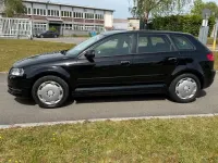 Gebraucht Audi A3 Attraction 105 PS (77 kW) 2010 Schwarz Kleinwagen