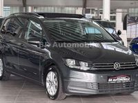Gebraucht VW Touran Comfortline 150 PS (110 kW) 2017 Indiumgrau metallic Van / Kleinbus