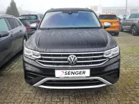 Gebraucht VW Tiguan Allspace Elegance 190 PS (139 kW) 2023 Deep black perleffekt SUV