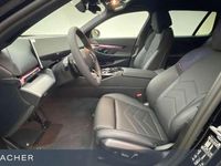 Neu BMW 540 Performance 303 PS (222 kW) 2026 Carbonschwarz metallic Kombi