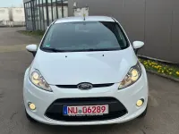 Gebraucht Ford Fiesta Titanium 82 PS (60 kW) 2011 Weiß Limousine