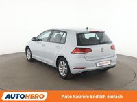 Gebraucht VW Golf VII Comfortline 125 PS (91 kW) 2017 Weiß Limousine