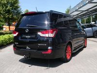 Gebraucht Ssangyong (KGM) Rodius 155 PS (114 kW) 2015 Schwarz Van / Kleinbus