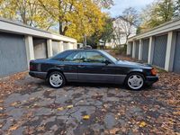 Gebraucht Mercedes 300 220 PS (161 kW) 1990 Schwarz Coupé