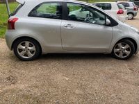 gebraucht Toyota Yaris 1.3 87 PS