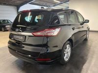 Używany Ford S-MAX Titanium 150 KM (110 kW) 2021 Czarny Minivan