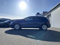 Gebraucht VW Golf VIII Life 116 PS (85 kW) 2023 Blau Limousine