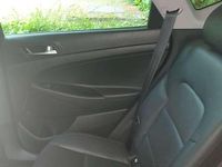 Gebraucht Hyundai Tucson Premium 141 PS (103 kW) 2017 Schwarz SUV