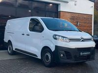 Second-hand Citroën Jumpy 144 CP (105 kW) 2023 Alb Monovolum