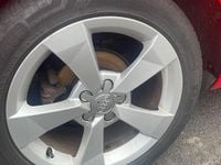 Gebraucht Audi A1 Sportback 86 PS (63 kW) 2012 Rot Kleinwagen