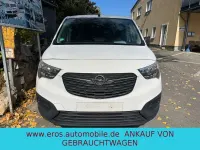 Używany Opel Combo Selection 102 KM (75 kW) 2020 Biały Minivan