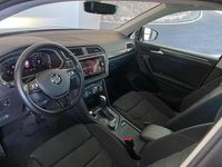 Gebraucht VW Tiguan Highline 190 PS (139 kW) 2020 Indiumgrau metallic (metallic) SUV