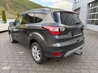 Gebraucht Ford Kuga Cool & Connect 150 PS (110 kW) 2019 Grau SUV