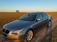 Gebraucht BMW 525 197 PS (144 kW) 2009 Grau Limousine