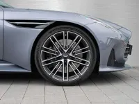 Gebraucht Aston Martin DB12 680 PS (500 kW) 2024 Concours blue Coupé