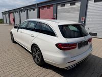 Gebraucht Mercedes E200 160 PS (117 kW) 2022 Polarweiss  unilack Kombi