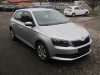 Gebraucht Skoda Fabia 75 PS (55 kW) 2015 Silber Limousine