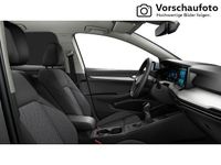 Gebraucht VW Golf VIII Move 150 PS (110 kW) 2024 Weiß Limousine