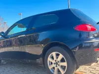 Gebraucht Alfa Romeo 147 105 PS (77 kW) 2001 Schwarz Kleinwagen