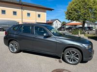 gebraucht BMW X1 Allrad 183PS Anhängerkupplung Top gepflegt