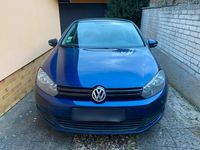 Gebraucht VW Golf VI 105 PS (77 kW) 2010 Blau Kleinwagen
