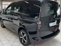 Gebraucht VW Caddy Life 122 PS (89 kW) 2023 Schwarz Van / Kleinbus