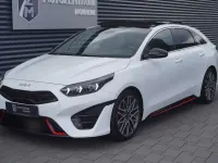 Gebraucht Kia ProCeed GT 204 PS (150 kW) 2022 Weiß (sonderlackierung deluxeweiß metallic) Kombi