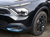 Gebraucht Citroën e-C4 Feel 100 kW (136 PS) 2023 Perla nera schwarz metallic Limousine