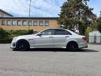 Gebraucht Mercedes E500 Avantgarde 387 PS (284 kW) 2008 Silber Limousine