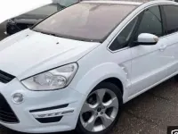 Gebraucht Ford S-MAX Titanium 140 PS (102 kW) 2012 Weiß Van / Kleinbus