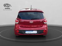 Gebraucht Hyundai i10 Style 87 PS (63 kW) 2017 Rot Kleinwagen