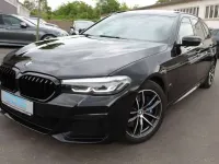 Gebraucht BMW 530 M Sport 252 PS (185 kW) 2021 Black sapphire metallic Kombi
