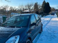 Gebraucht Ford Fiesta 81 PS (59 kW) 2003 Blau Kleinwagen
