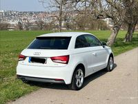 Gebraucht Audi A1 Ambiente 125 PS (91 kW) 2016 Weiß Kleinwagen