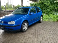 Gebraucht VW Golf IV 101 PS (74 kW) 2004 Blau Kleinwagen