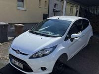 Gebraucht Ford Fiesta Trend 82 PS (60 kW) 2011 Limousine