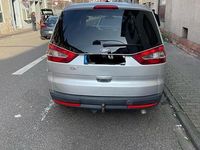 Gebraucht Ford Galaxy 175 PS (128 kW) 2010 Silber Van / Kleinbus