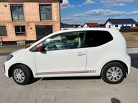 Gebraucht VW up! Beats 60 PS (44 kW) 2018 Weiß Kleinwagen